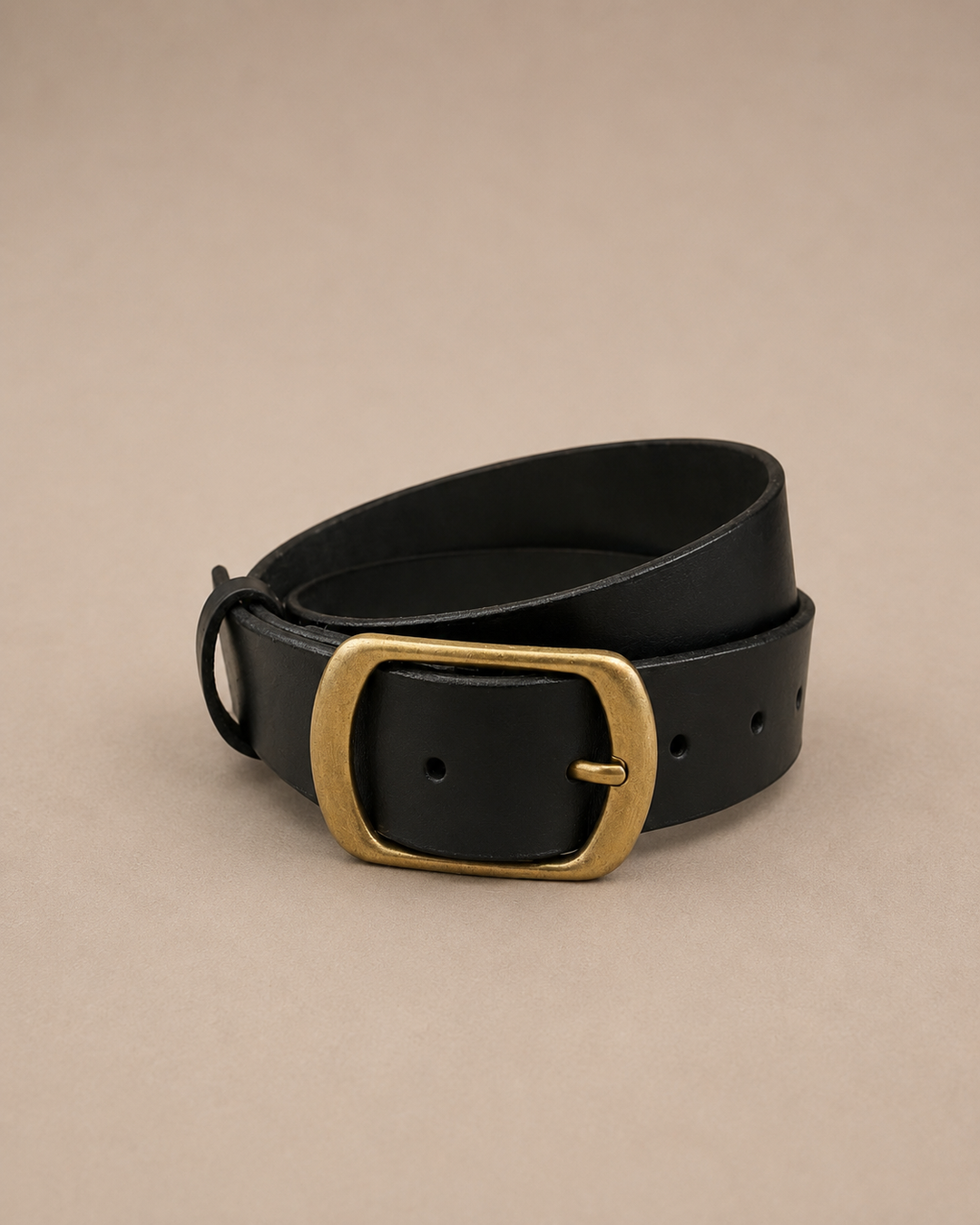 Cinturón Cuero negro Hebilla Bronce Ovalada