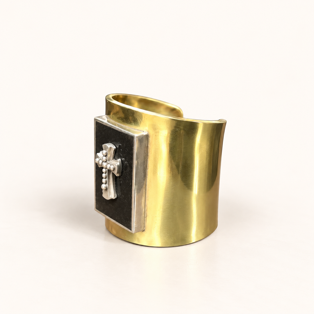 Esclava de Bronce Piedra Onix con Cruz