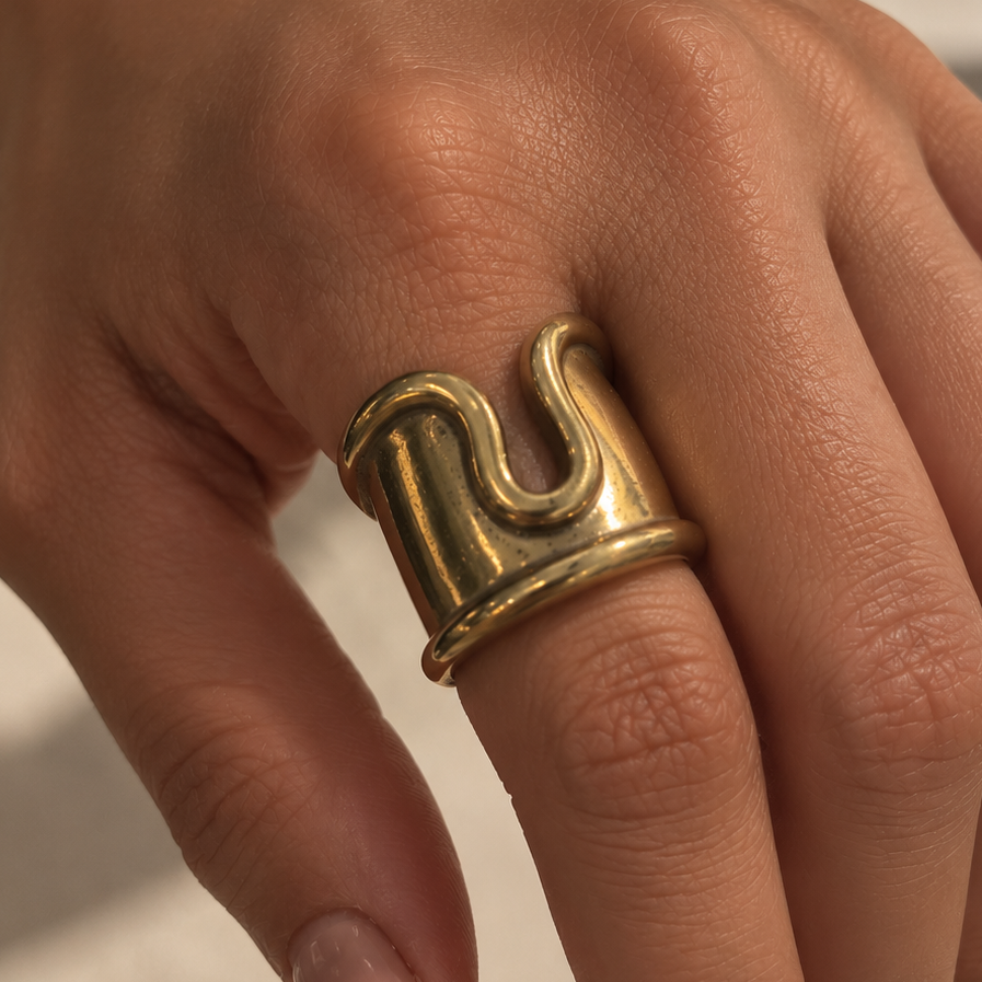 Anillo diseño "V" Bronce