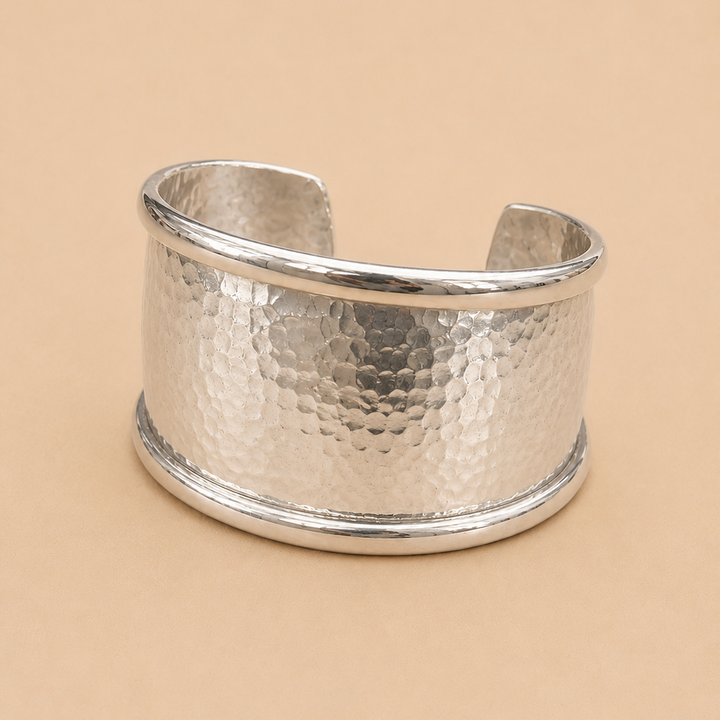 Esclava Martillada Plata M