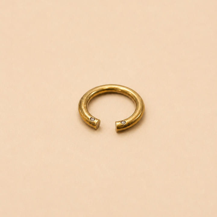 Anillo Bombe Abierto de Bronce Circón