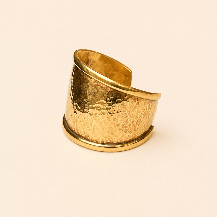 Esclava Martillada Bronce L