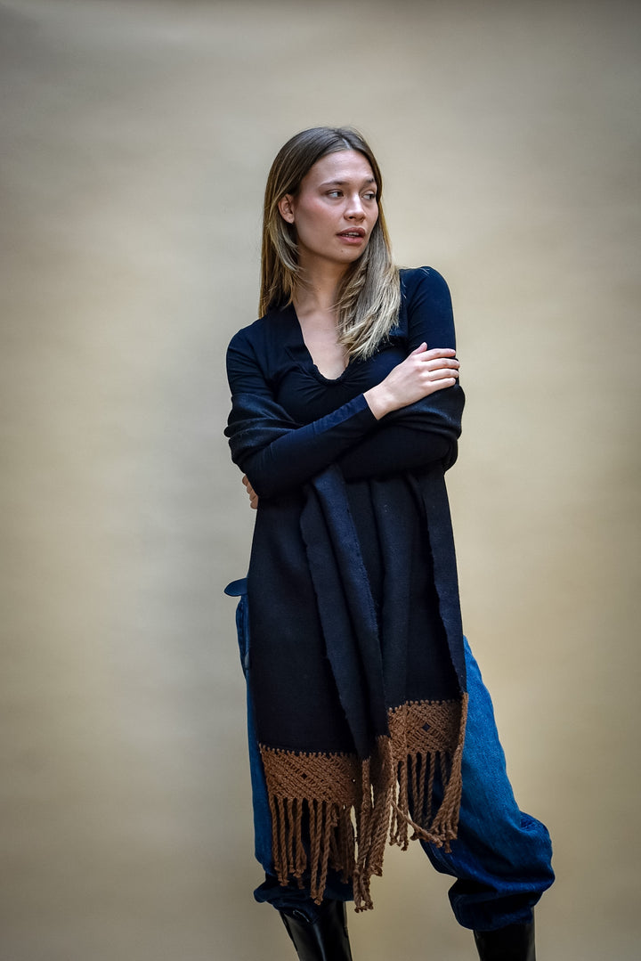 Echarpe Alpaca Negro Macramé