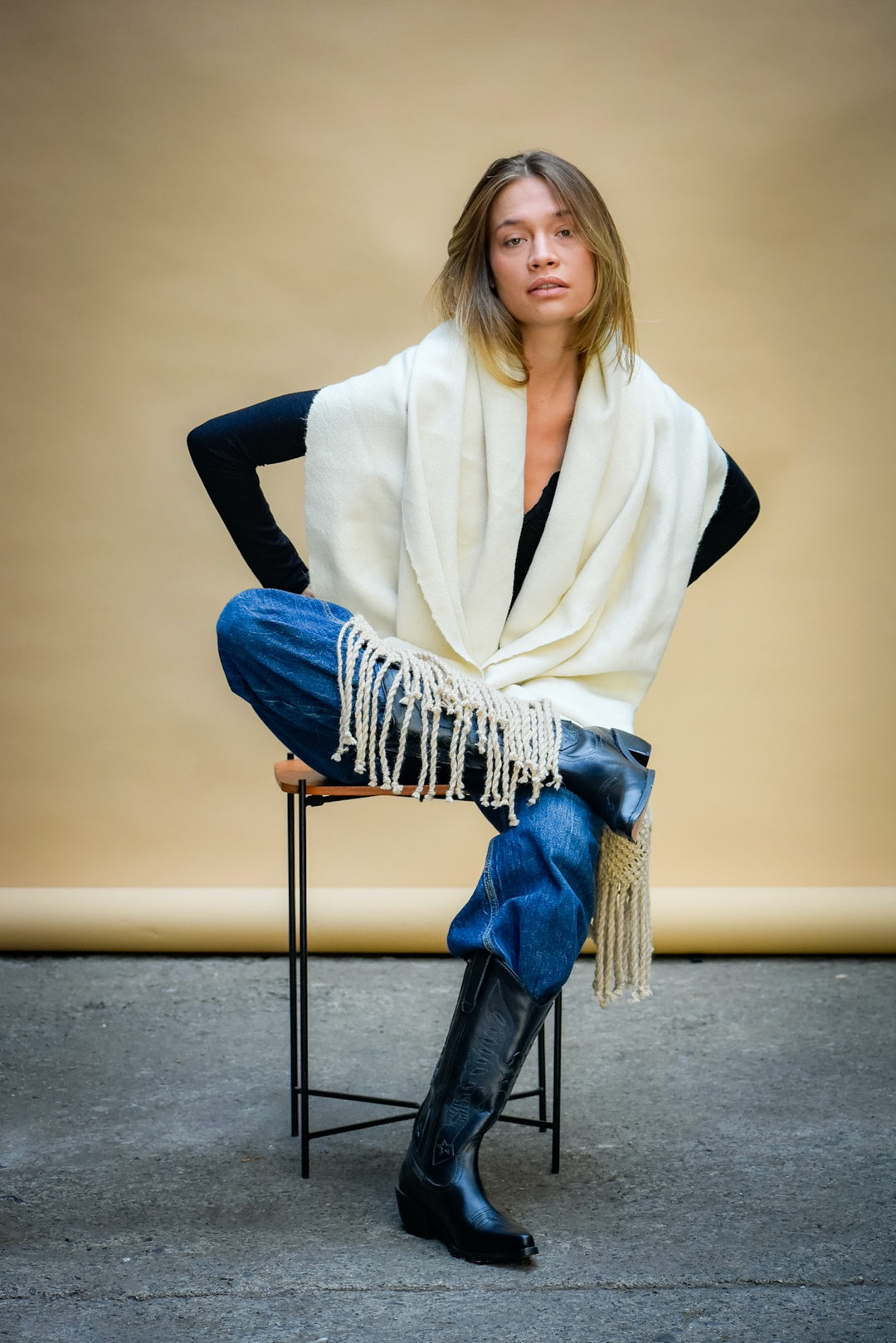 Tapado Alpaca Blanco Macramé
