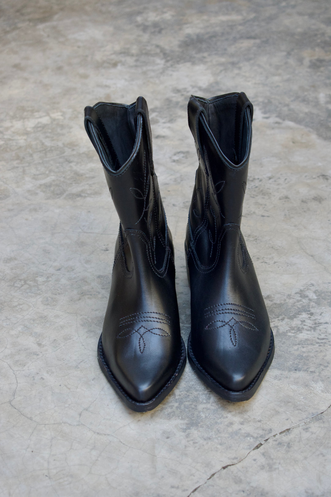 Bota Vaquera Corta Negra