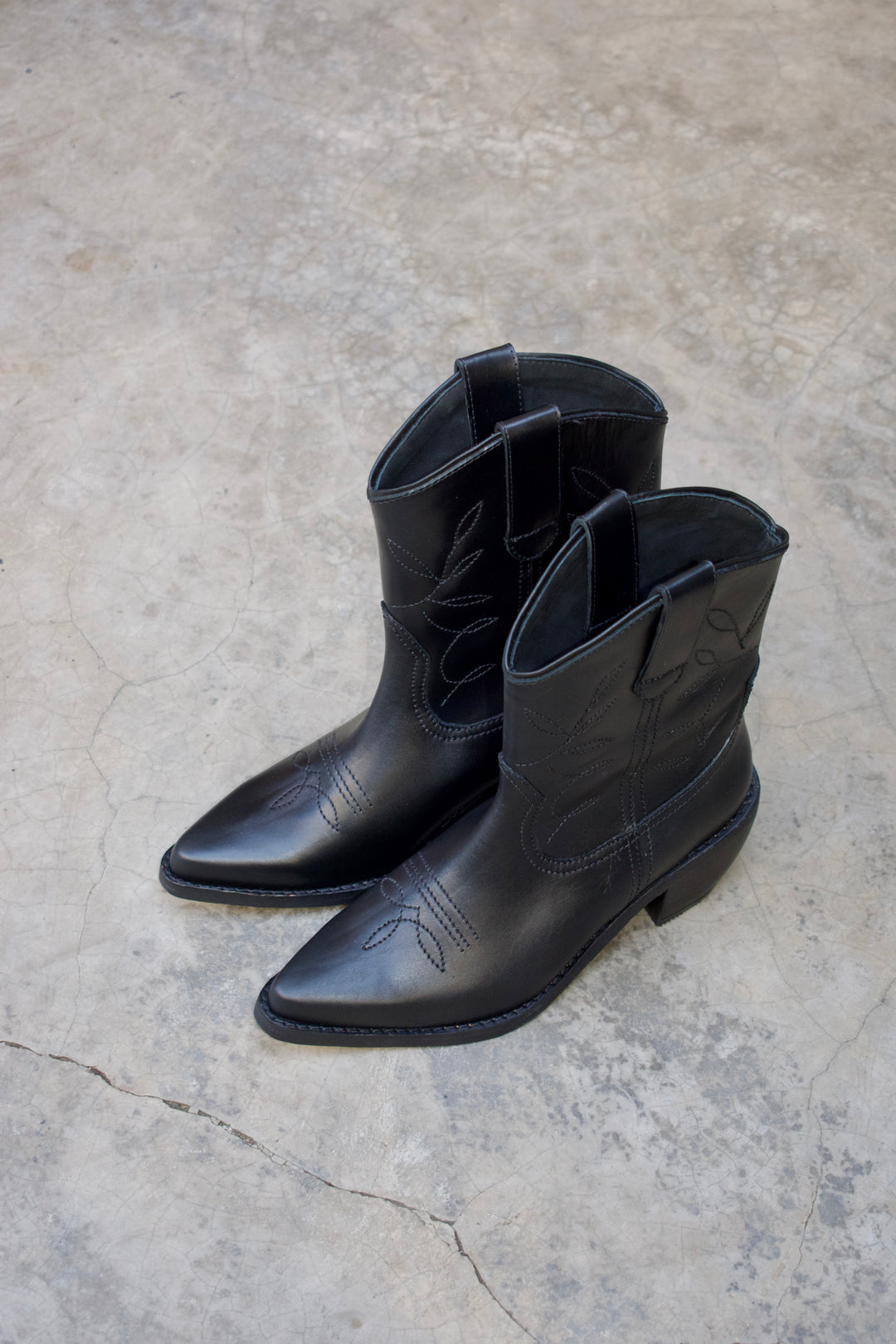 Bota Vaquera Corta Negra