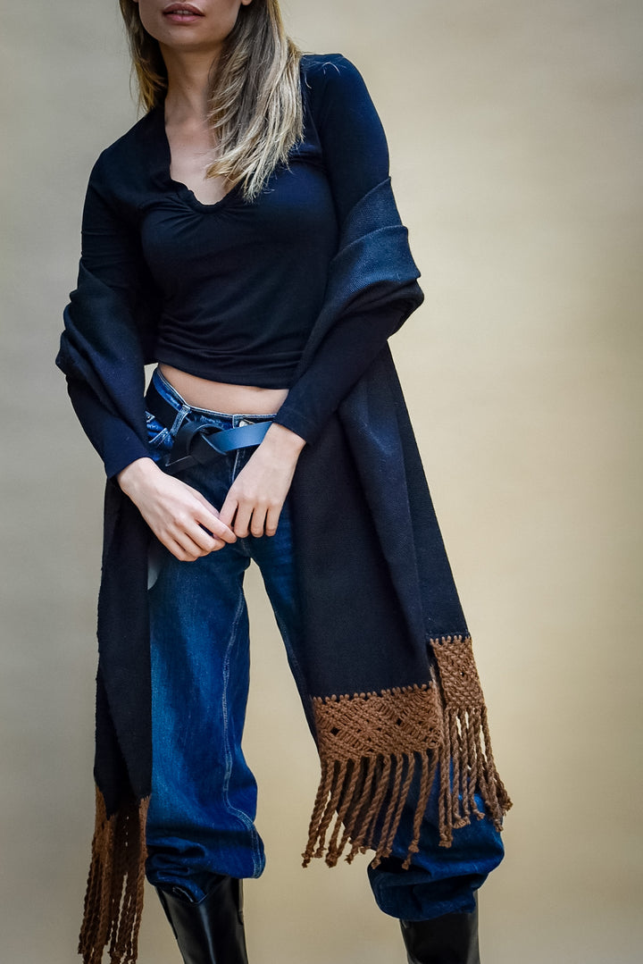 Echarpe Negro/Camel Macramé