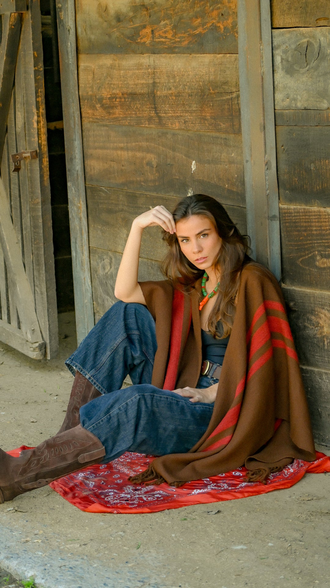 Manta Alpaca Chocolate Rojo Italiano SS26