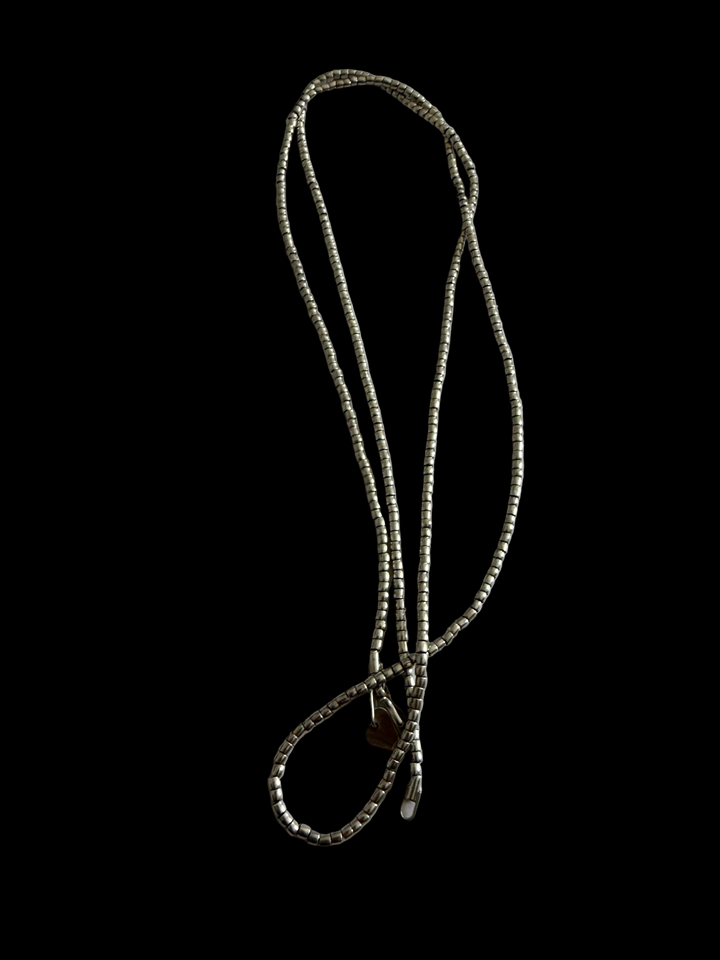 Collar de mostacilla