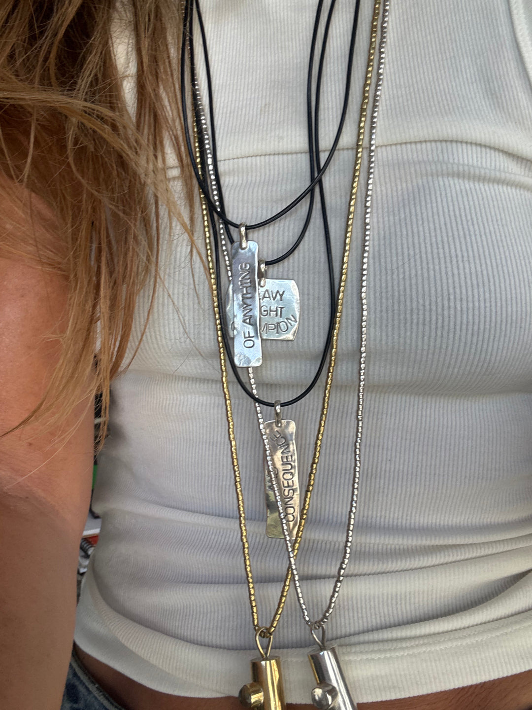 Placa plata  and consequence