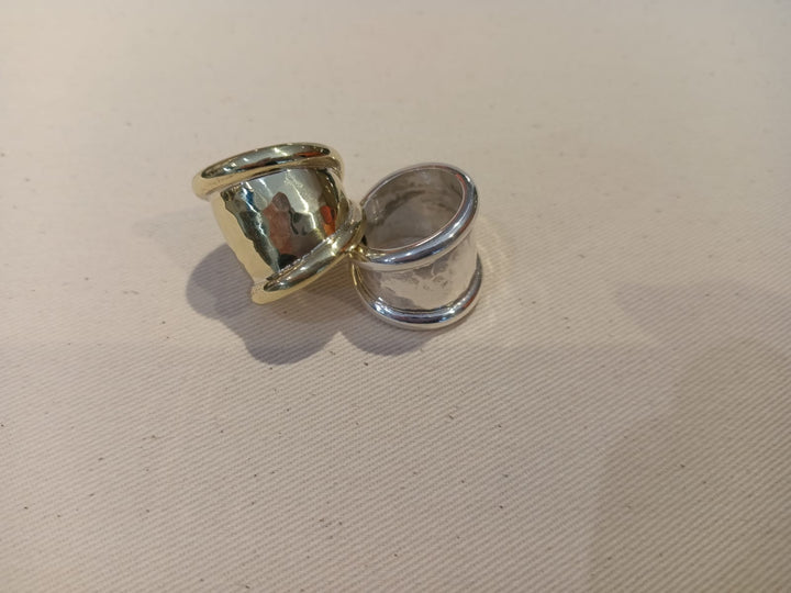 Anillo Martillado de Plata