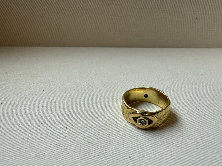 Anillo ojo y boca de oro con brillantes