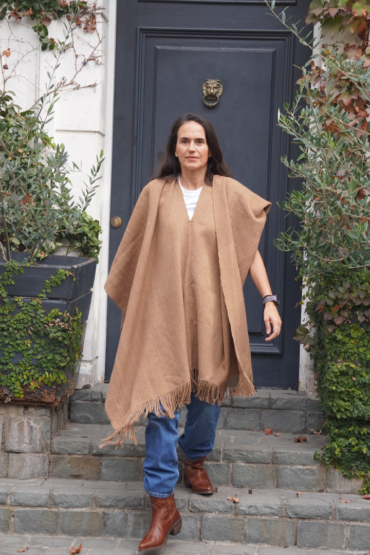 Poncho Alpaca Camel Unisex