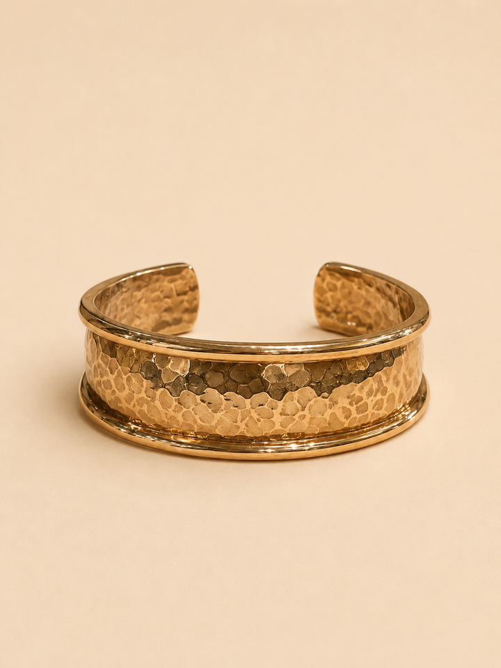 Esclava de Bronce martillada S
